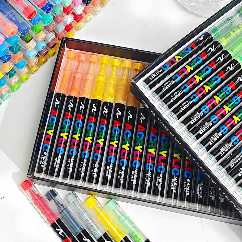 Set of straight liquid acrylic marker pens in multiple colours for art and graffiti