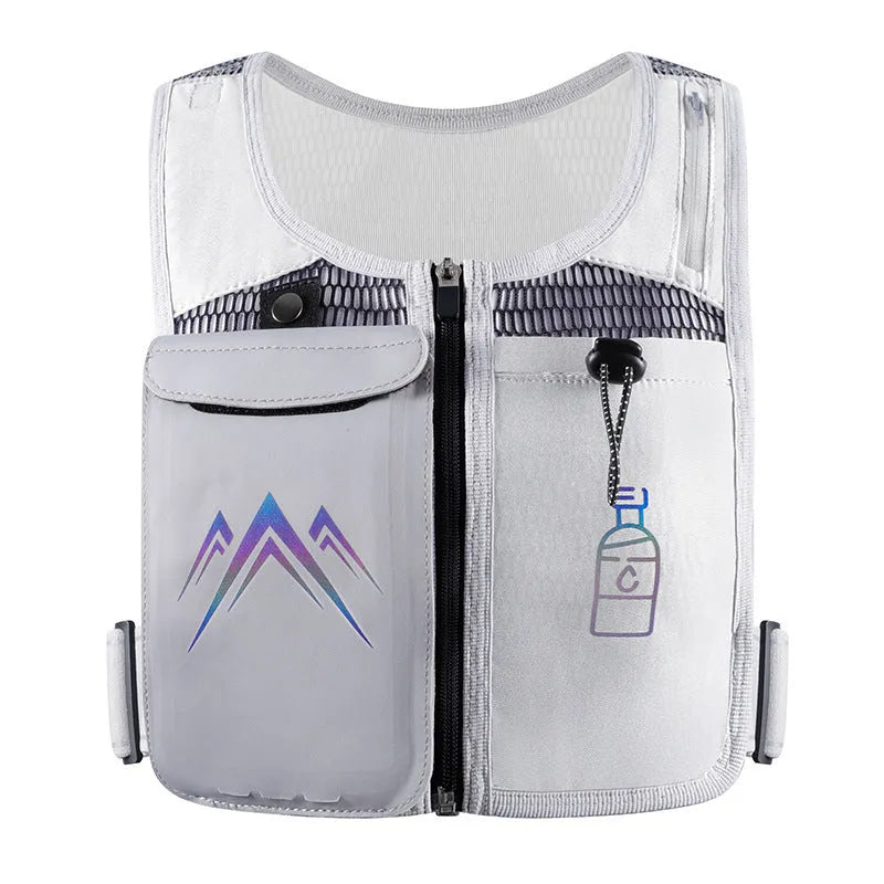 Classic black running vest with integrated phone pocket and detachable 500ml water kettle on a manikin.