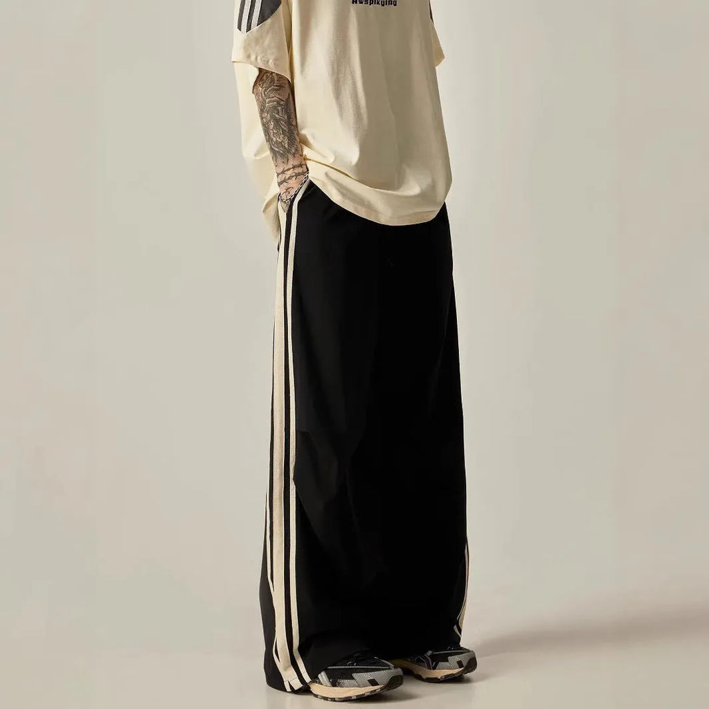 Men's black wide-leg climbing trousers with high waist and straight-leg design for summer leisure wear