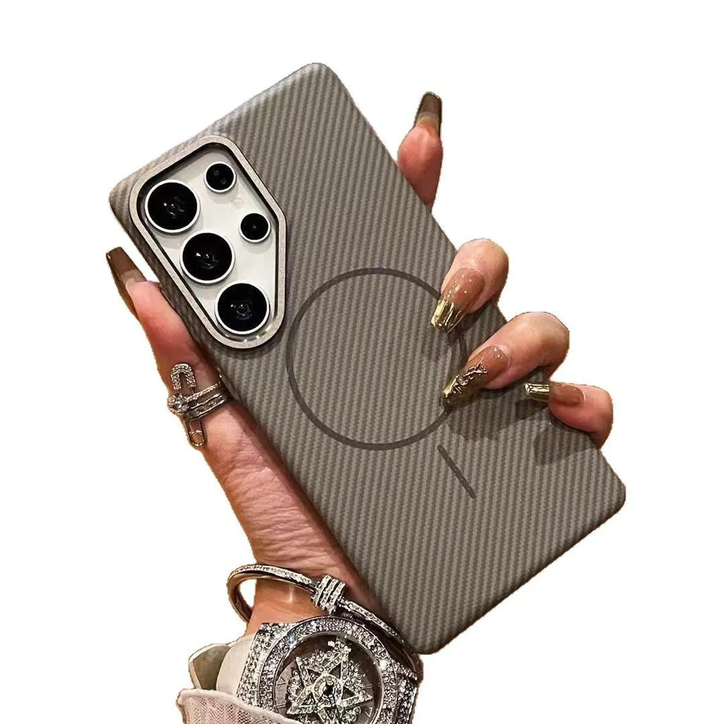 Samsung S25 Ultra PC phone case with carbon fibre grain texture and magnetic suction back in black