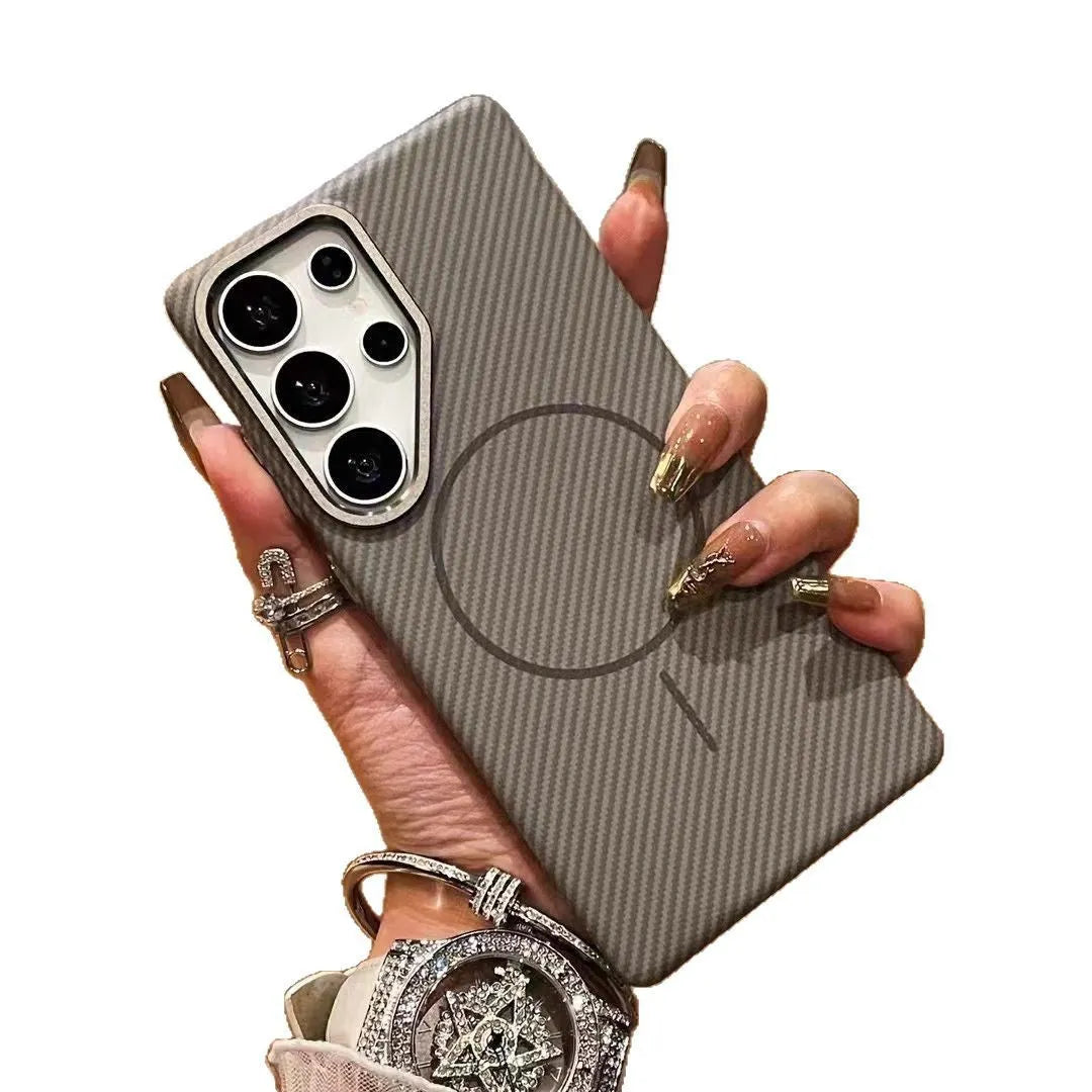 Samsung S25 Ultra PC phone case with carbon fibre grain texture and magnetic suction back in black