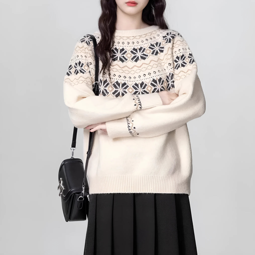 Women's milky white vintage fair isle geometric pattern pullover sweater with crew neck and long sleeves