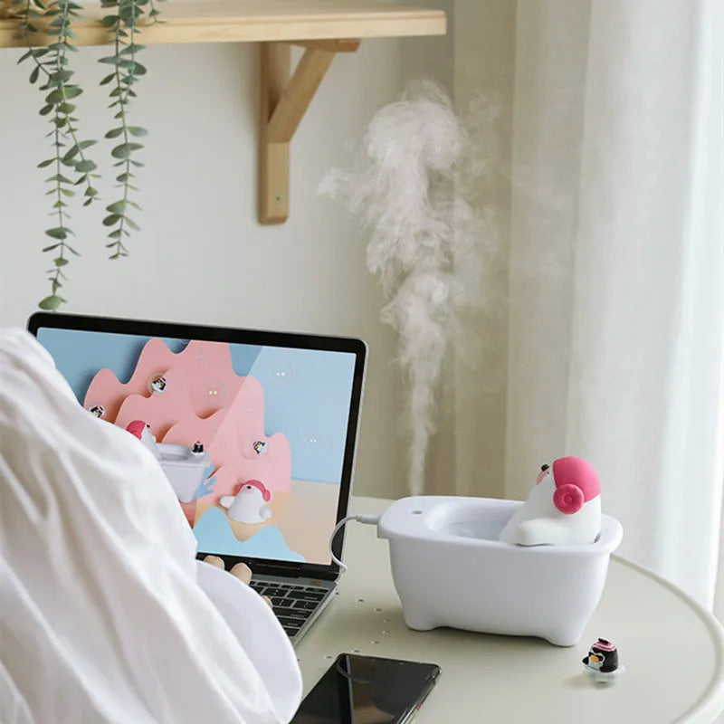 White bear-shaped USB air humidifier with 550ml water tank on desk