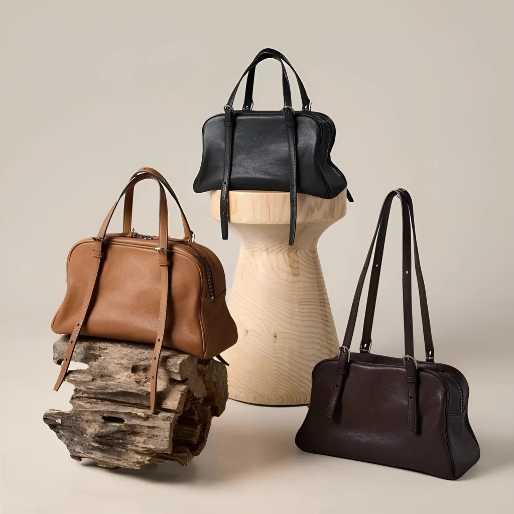 Genuine leather retro shoulder bag in horizontal square shape with double straps