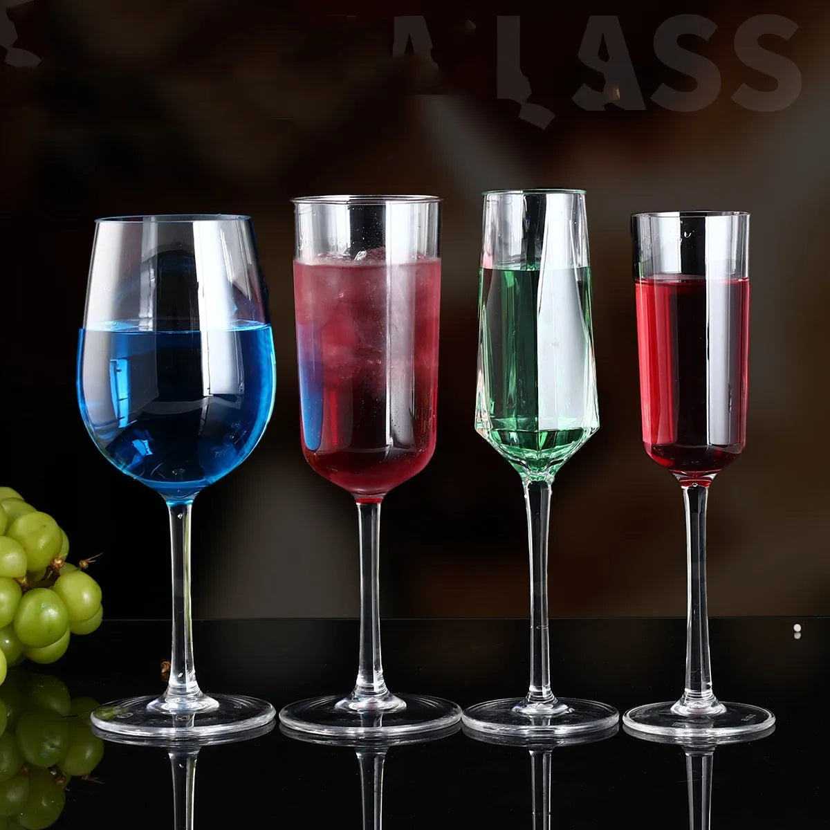 Clear PC acrylic red wine bottle for party catering in 300ml and 550ml sizes