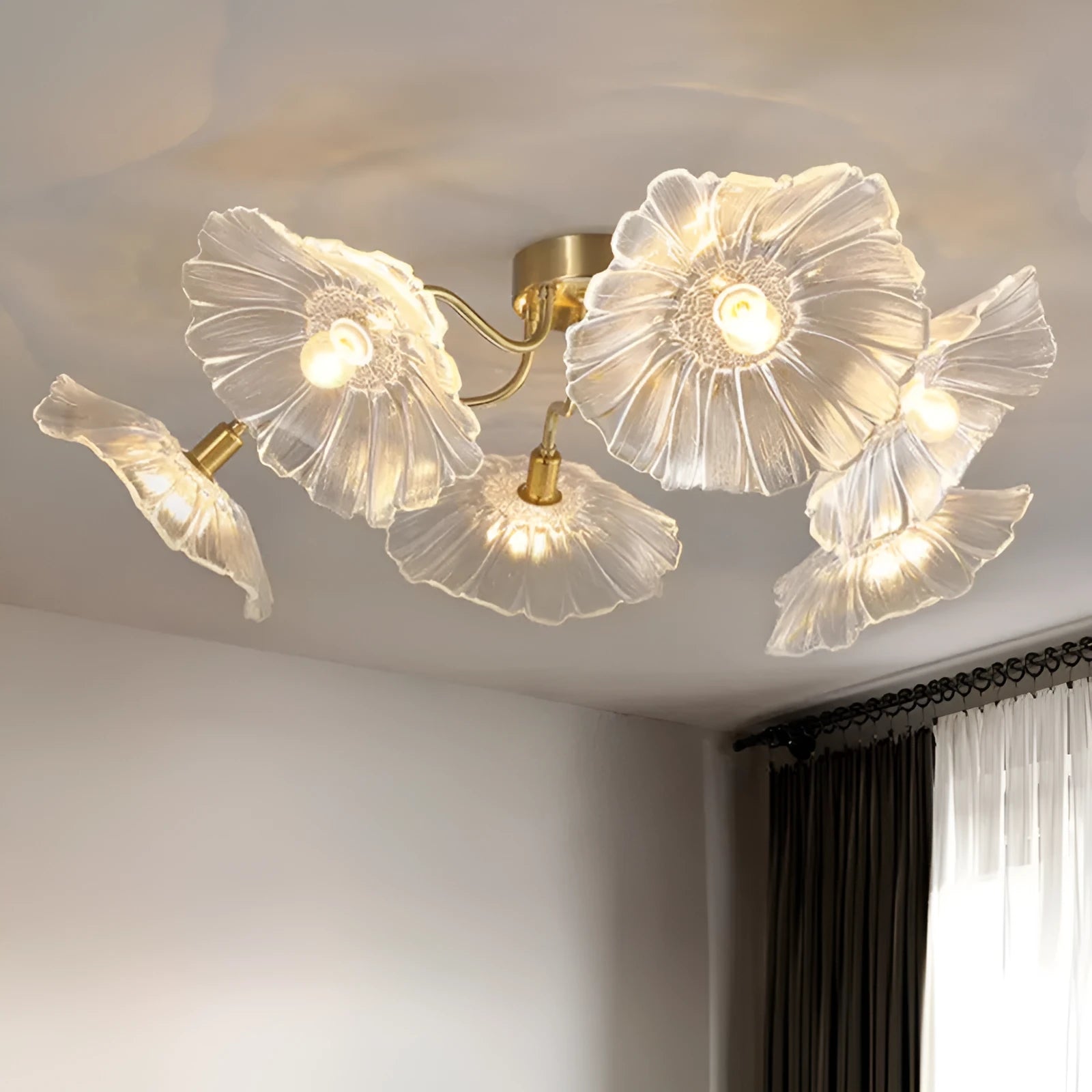 Modern creative flower ceiling lamp with multiple floral heads and light colour options