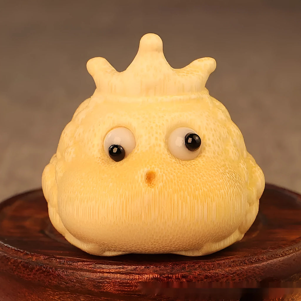 Solid bamboo hand carving of a cute crown princess toad ornament, 5.0 size.