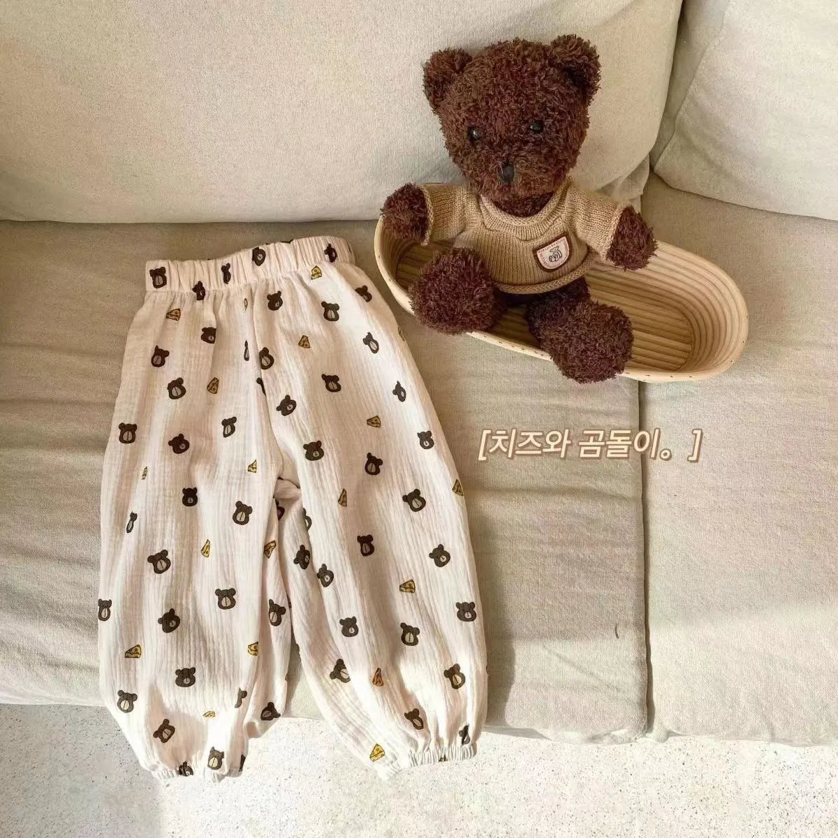 Korean-style double-layer ankle-tied ultra-thin cropped pants for toddlers, cotton anti mosquito pants with cartoon pattern, white bear design