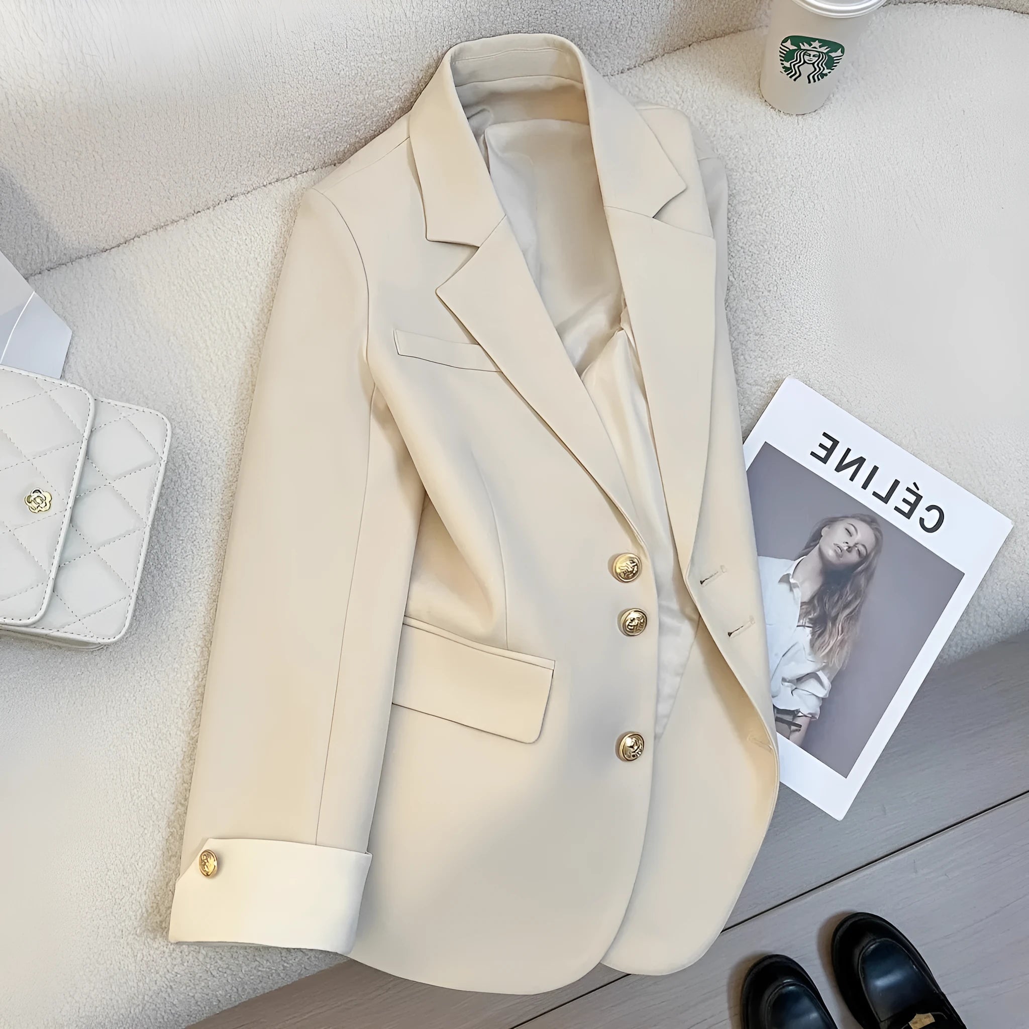Women's loose fit Korean-style coat in milky white with pockets and regular long sleeves