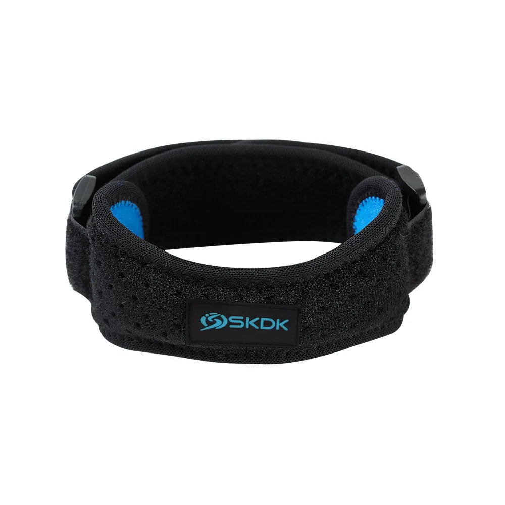 Black sport kneecap with silicone gasket and double-pressure strap for running and hiking support