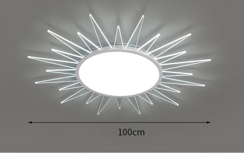 Modern round aluminium LED ceiling lamp with remote control dimming in four diameter sizes