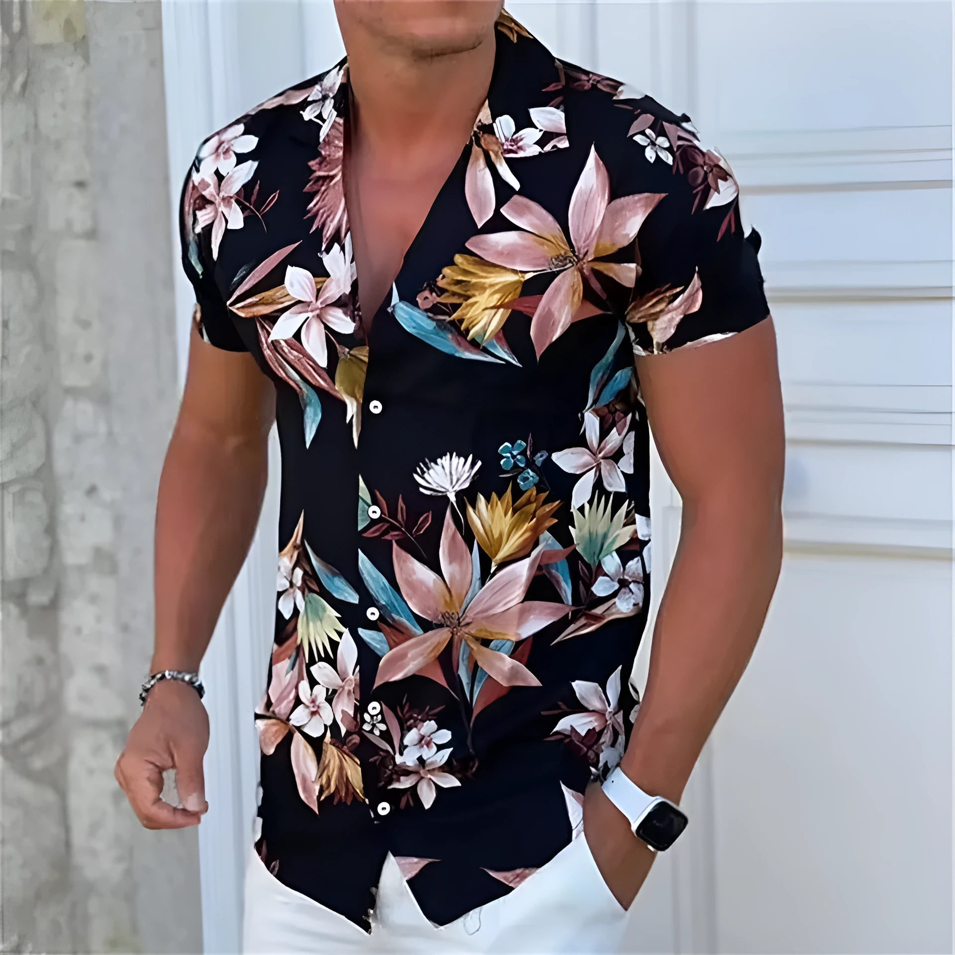Men's loose fit floral print short sleeve shirt in polyester fabric for summer casual wear