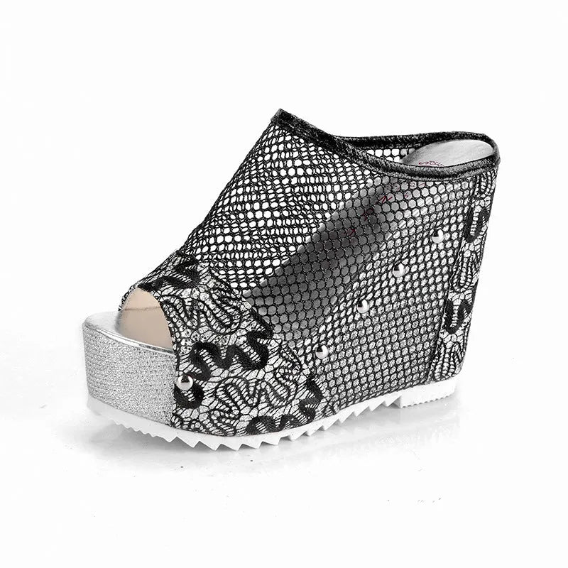Women's Korean chunky platform sandals with hollowed-out heel and lace-up design in black, gold or silver