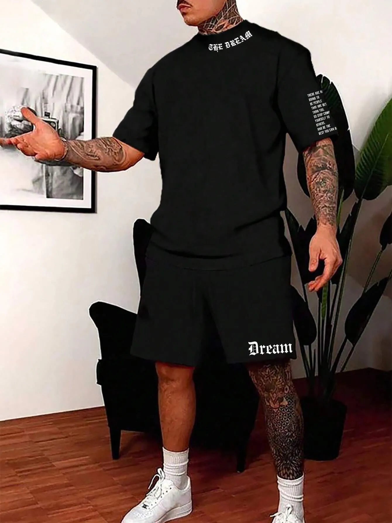 Sports style short-sleeved shorts set with printed pattern, loose fit shorts, and quick-dry fabric