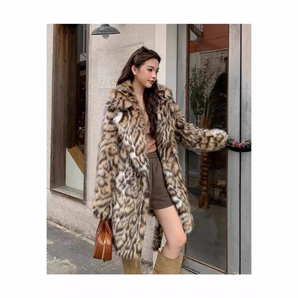 Women's faux fur coat with detachable fur collar in long and mid-length street fashion styles