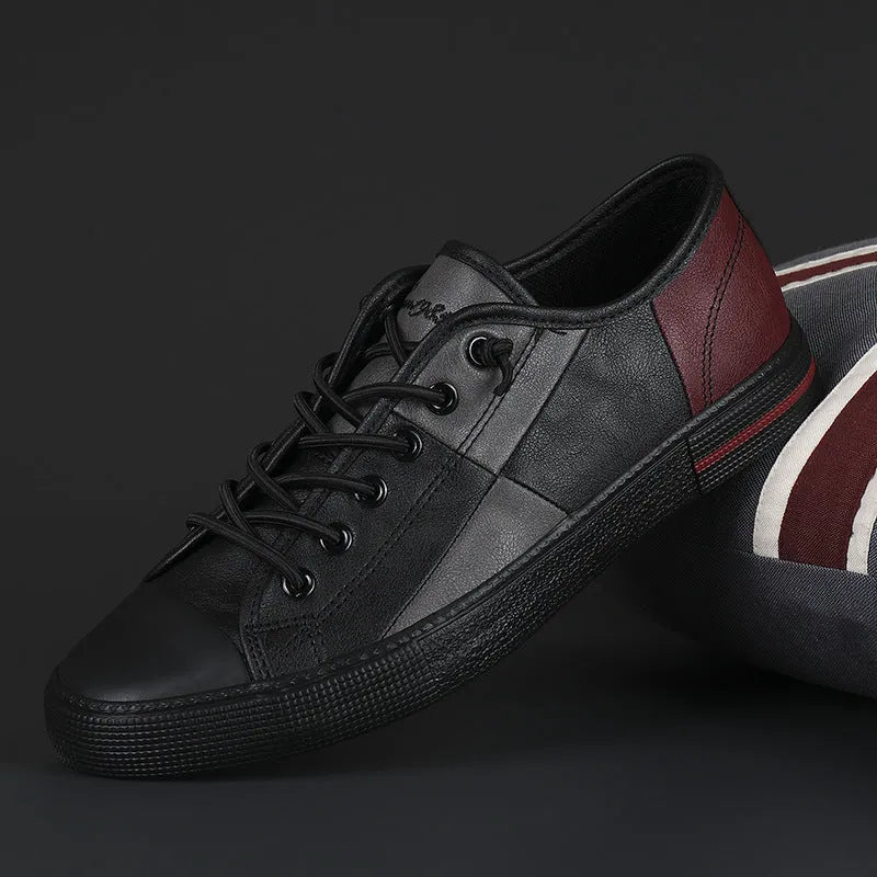 Men's round toe leather pumps with elastic band and vulcanised rubber sole in colour matching design