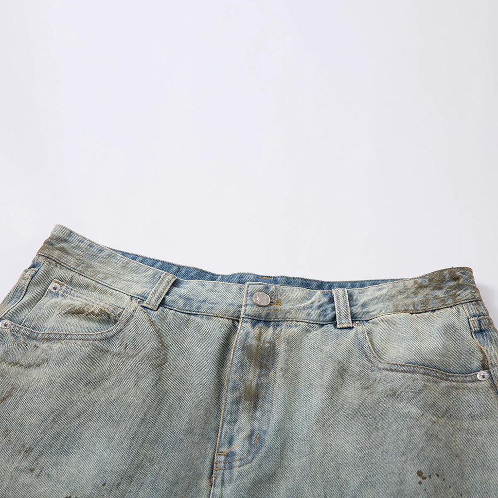 Blue cropped denim middle pants with a straight leg and zipper fly on a size chart.