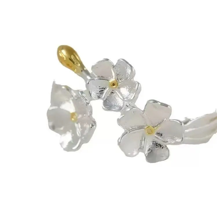Zinc alloy adjustable jasmine flower ring with three-dimensional floral pattern and open mouth design