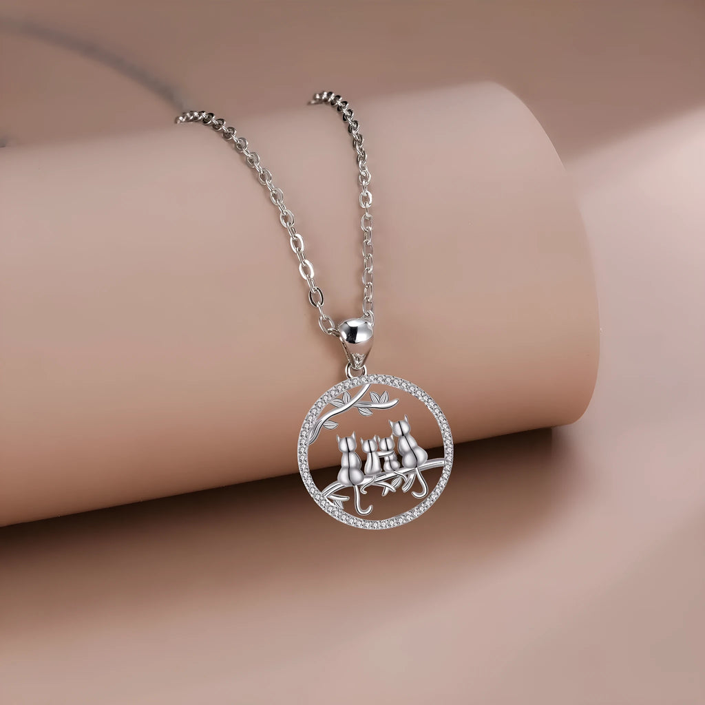 Four kitten pendant necklace for women with copper chain and electroplated finish
