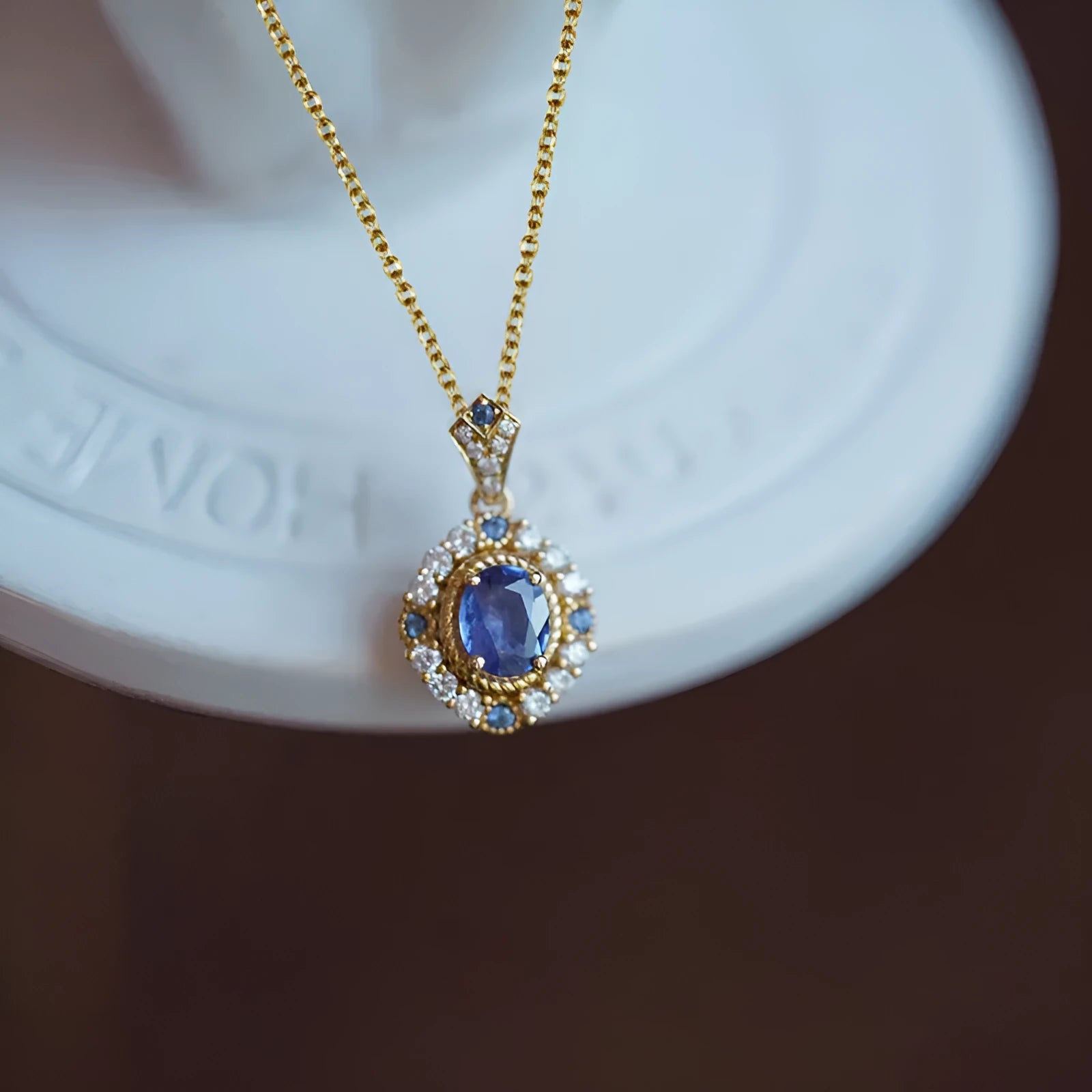 Yellow gold tone royal necklace with mixed gem pendant on box chain, adjustable 21-50cm