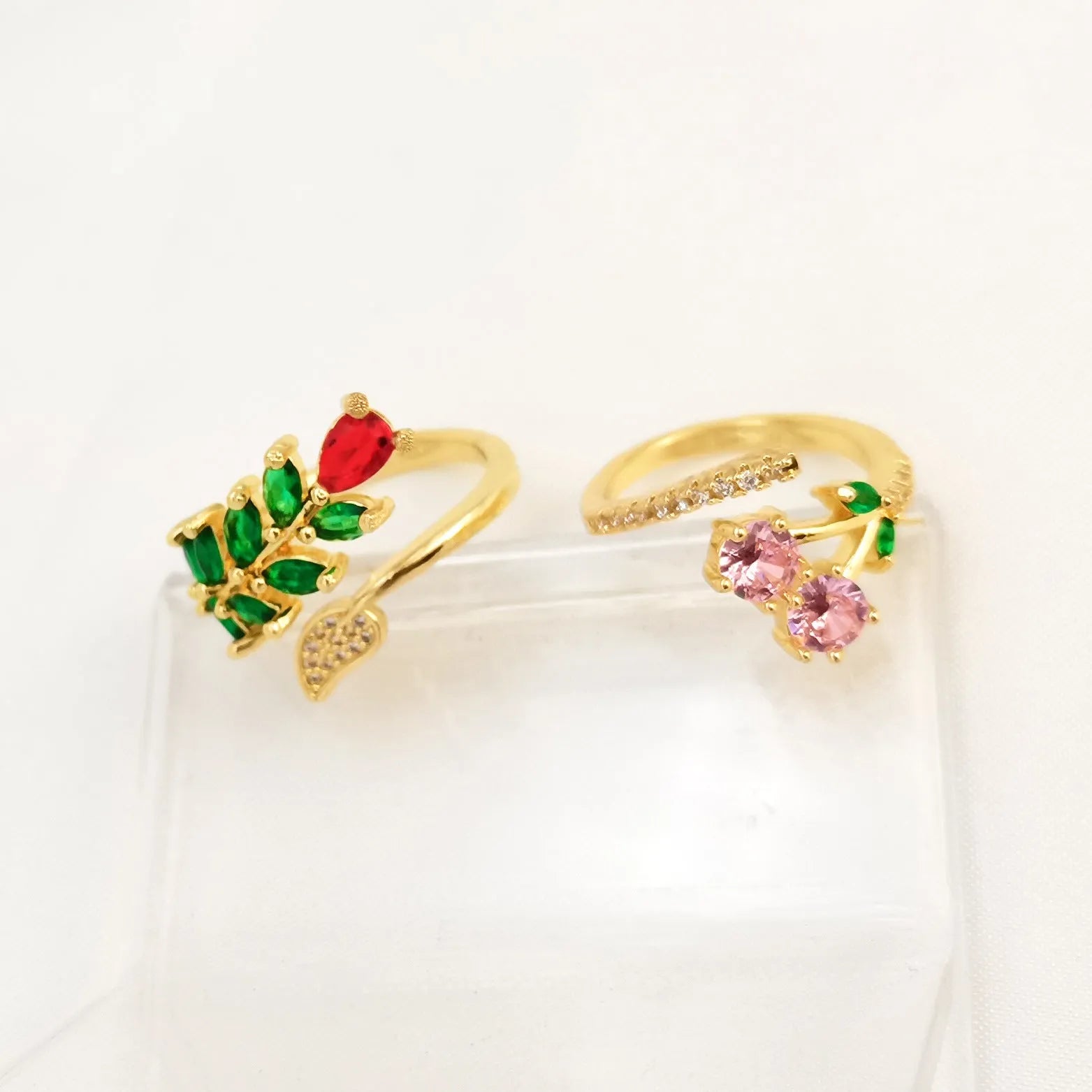 Copper gold-plated open ring with geometric leaf design and micro inlaid zircon stones in adjustable split band style