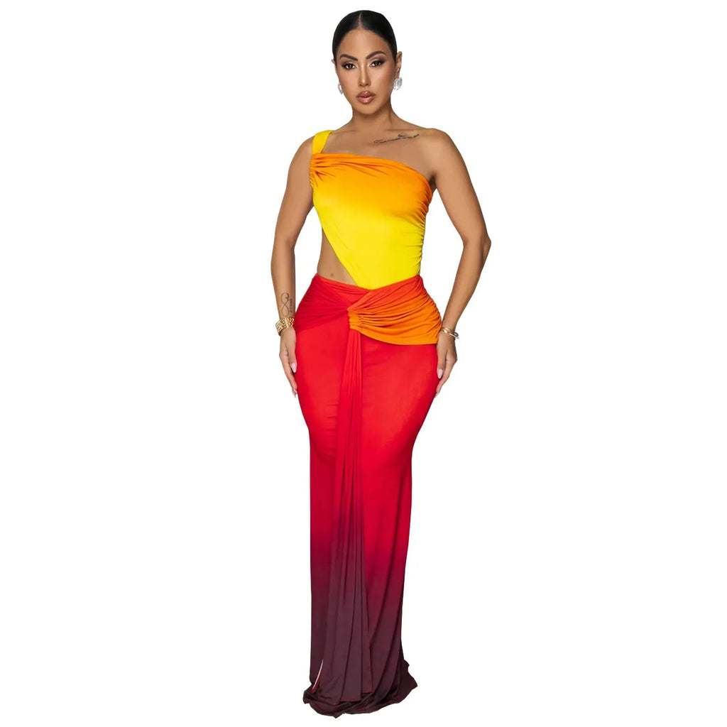 Women's gradient colour cross-shoulder sleeveless dress with a high waist and long one-step skirt.