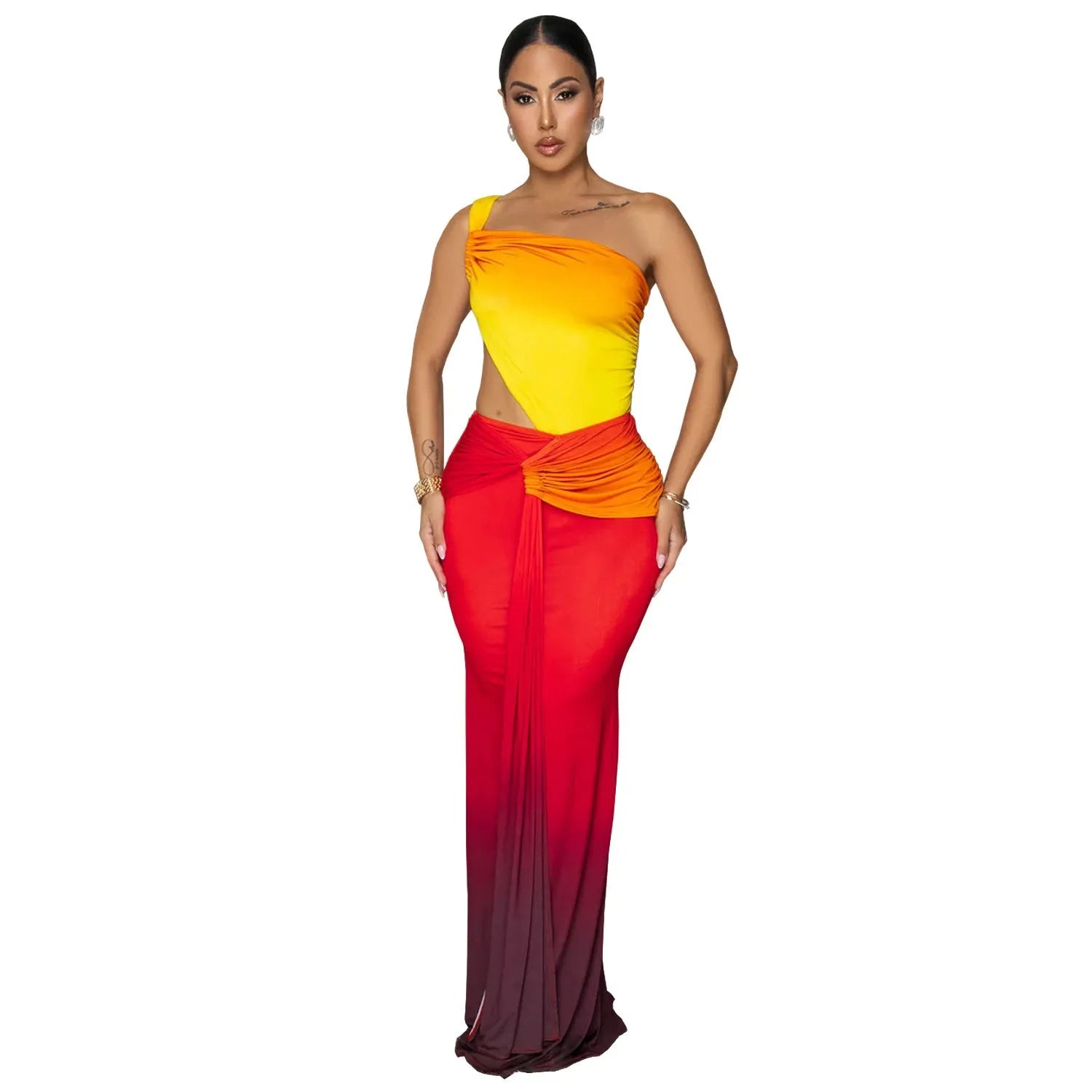 Women's gradient colour cross-shoulder sleeveless dress with a high waist and long one-step skirt.