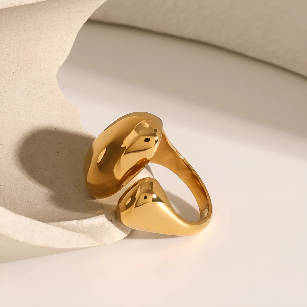 Stainless steel exaggerated geometric open ring with electroplated finish