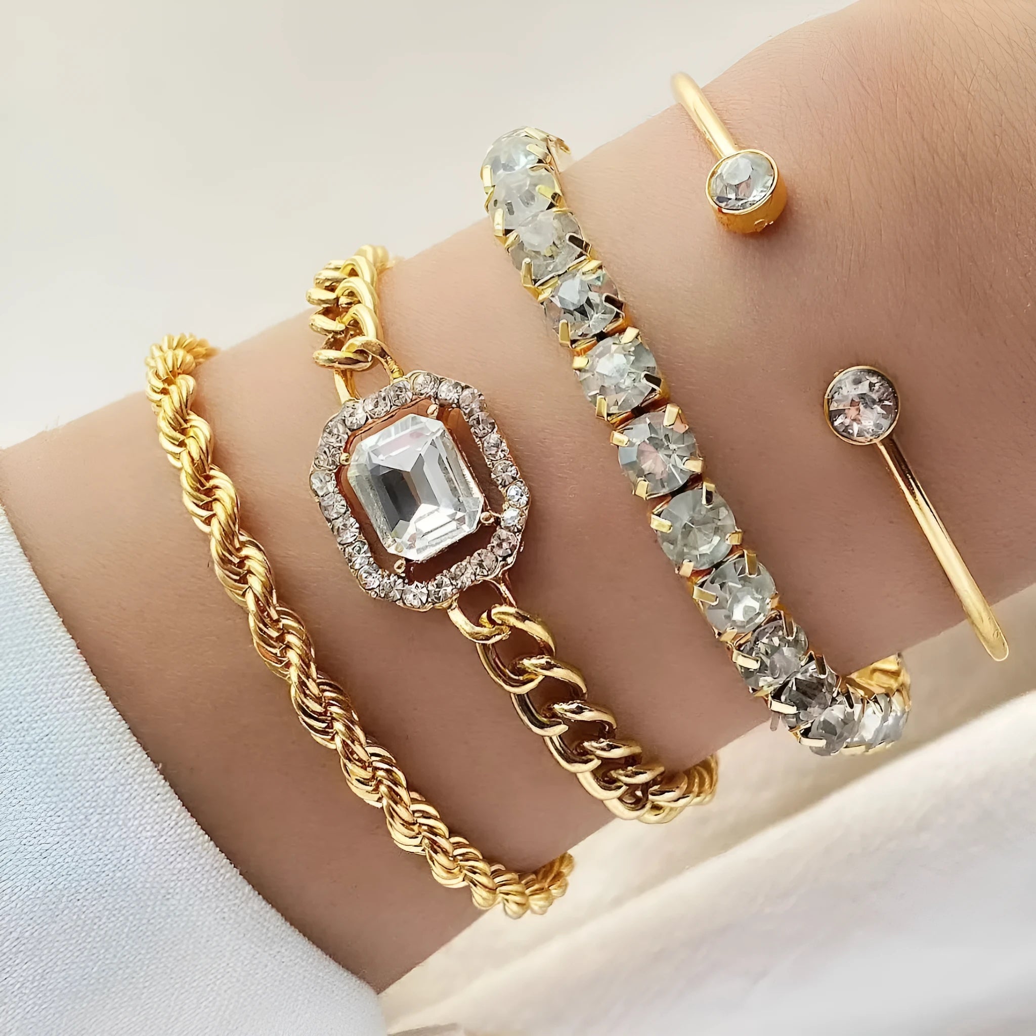 Women's geometric retro style alloy bracelet four-piece set with metal chain and square diamond elements