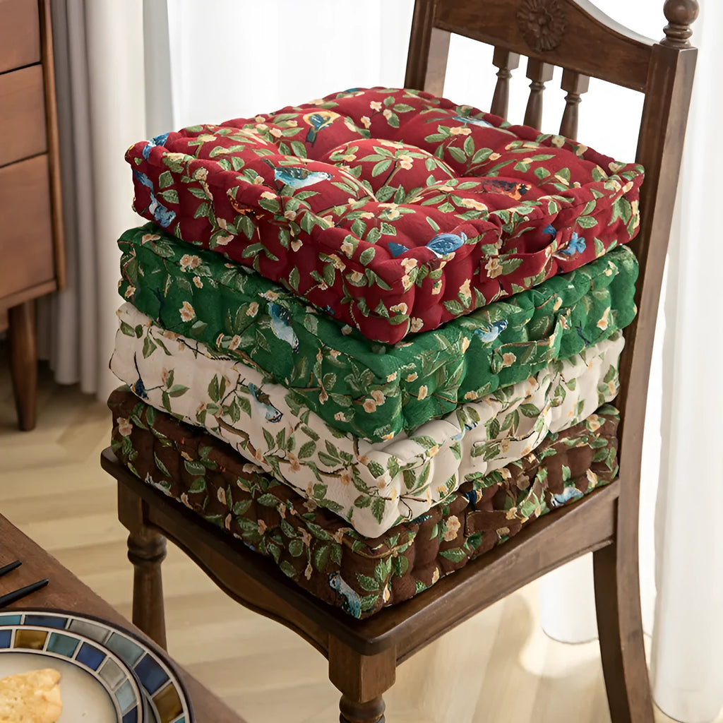 American floral pattern dining chair cushion measuring 40×40×8cm with thick PP cotton filling