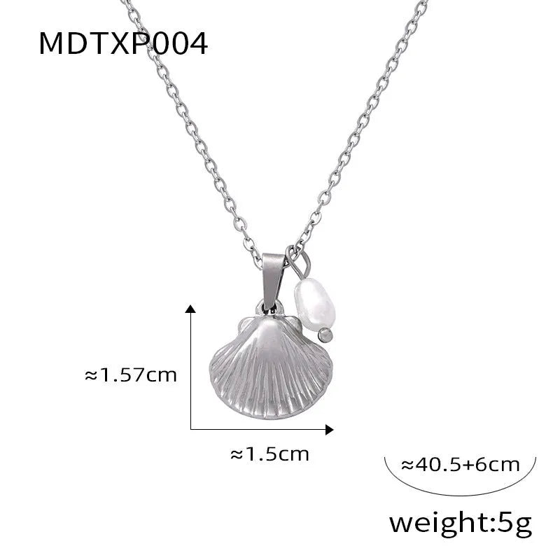 French vintage shell pendant necklace with freshwater pearls on O-shaped titanium steel chain