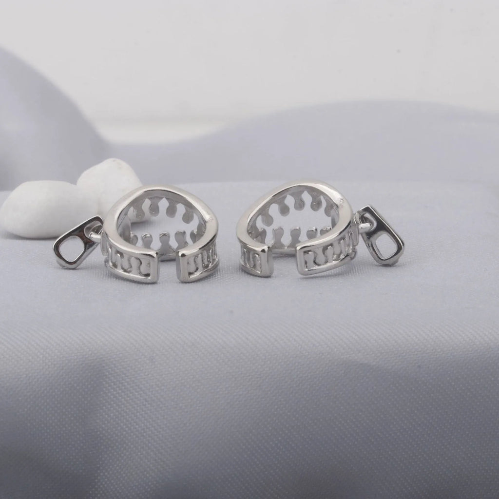 Copper geometric ear clip with zipper design in ES862 colour for non-pierced unisex jewellery