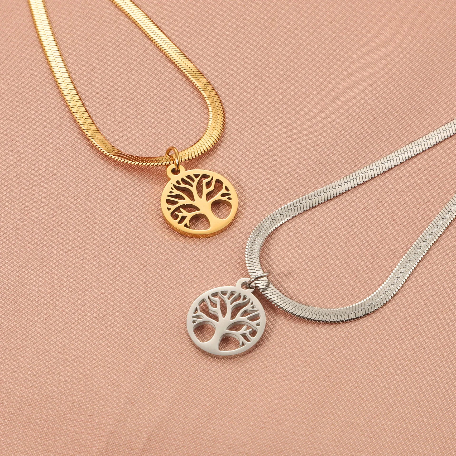 Adjustable tree pendant necklace on snake bone chain in gold or steel colour
