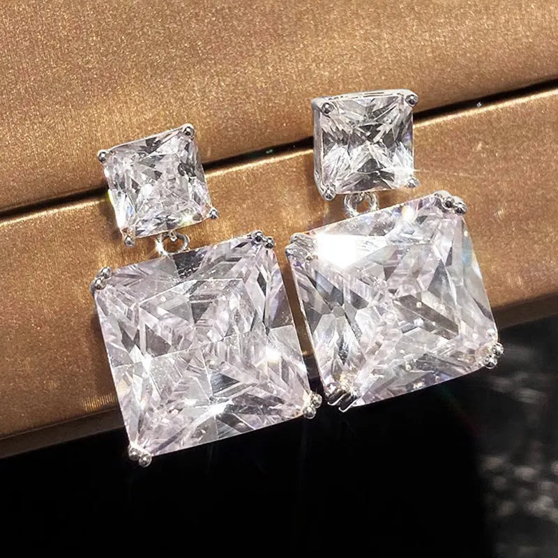 Copper geometric square earrings for women with quadrilateral design in white gold or gold colour