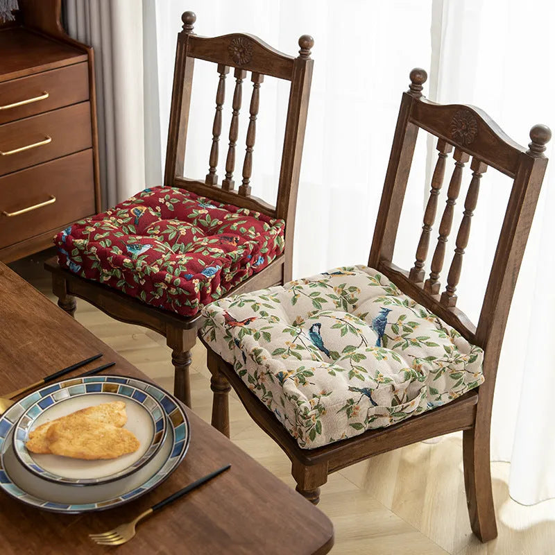 American floral pattern dining chair cushion measuring 40×40×8cm with thick PP cotton filling