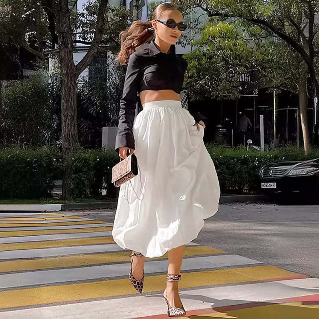 Women's solid colour cotton long skirt in black or white with elastic waistband