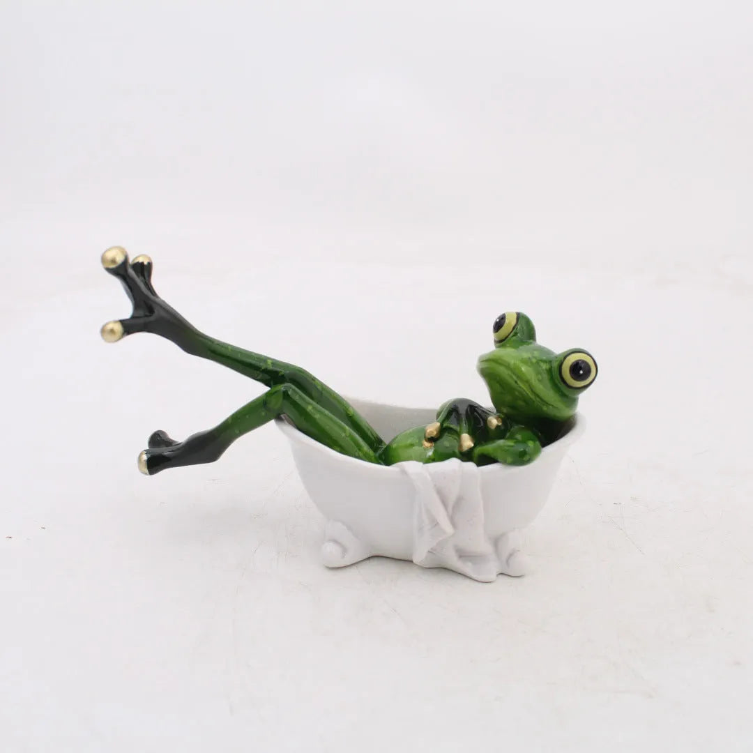 Pastoral style synthetic resin frog figurine for home shelf decoration