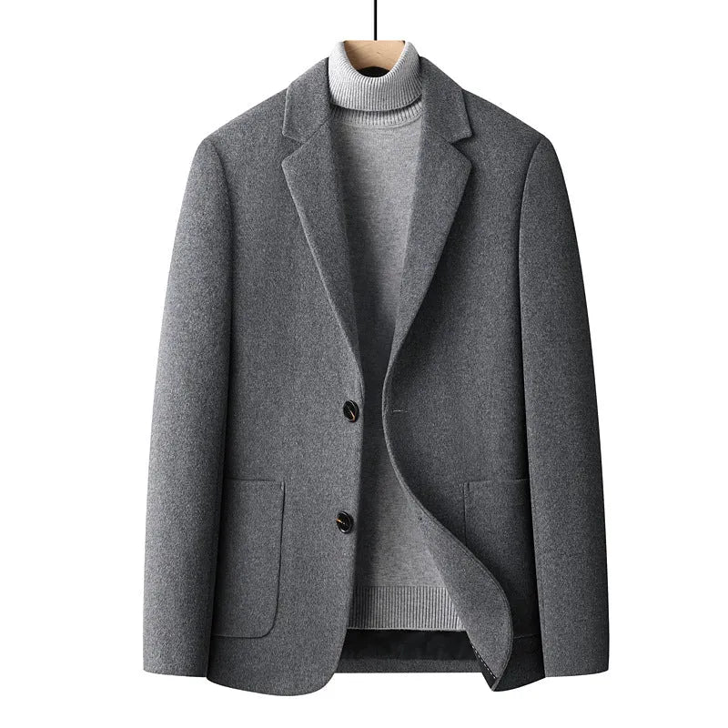 Men's slim fit wool suit in grey colour with non-ironing fabric for autumn winter wear