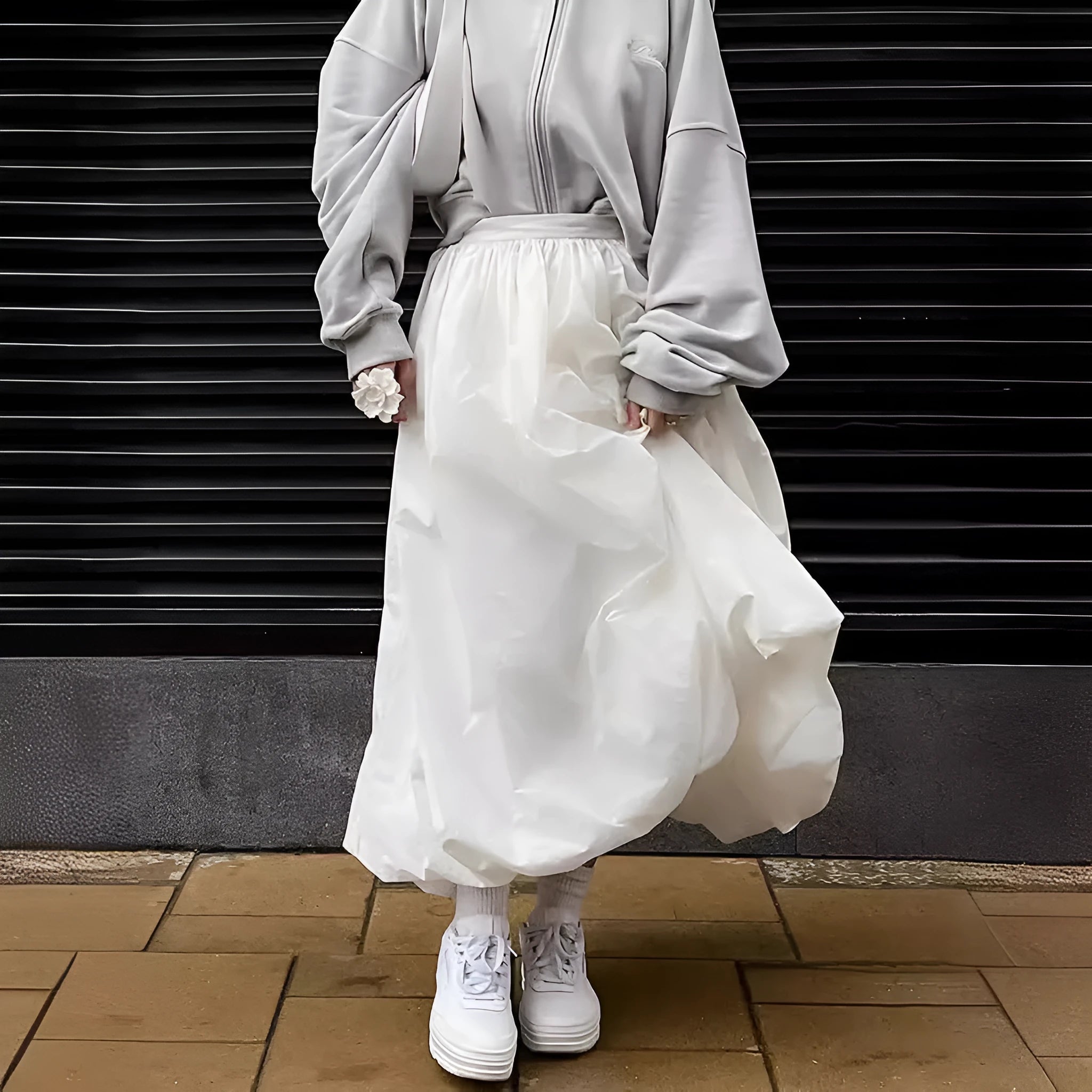 Women's solid colour cotton long skirt in black or white with elastic waistband