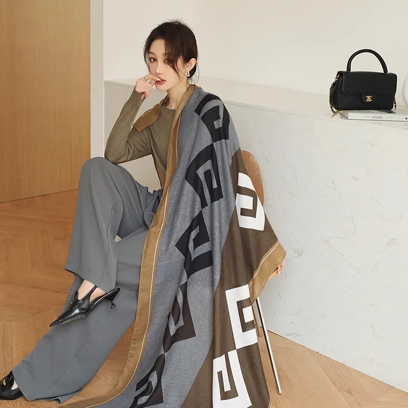 Women's vintage printed polyester scarf showing 180cm length and decorative pattern