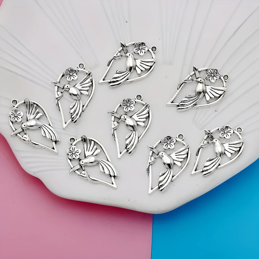 Magpie bird design alloy pendant with electroplated finish for DIY jewellery making