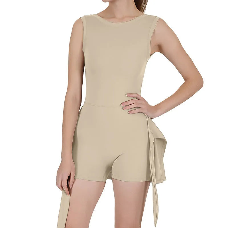 Women's solid colour sports skirt with built-in shorts for tennis and active wear.