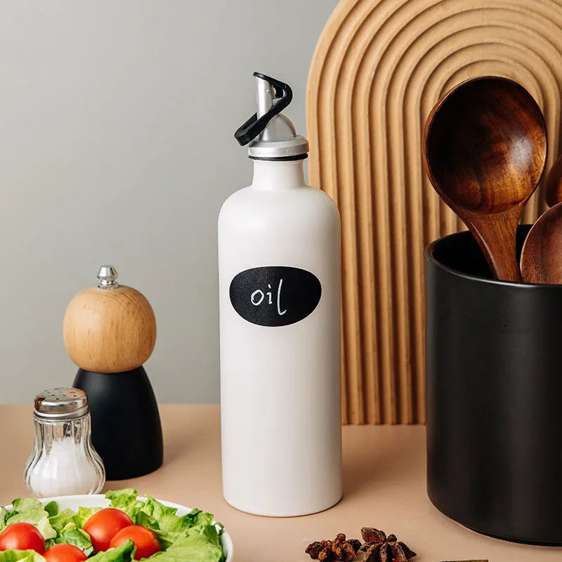 Ceramic oil pot with matching funnel in black, coffee, or white colour, 650ml capacity