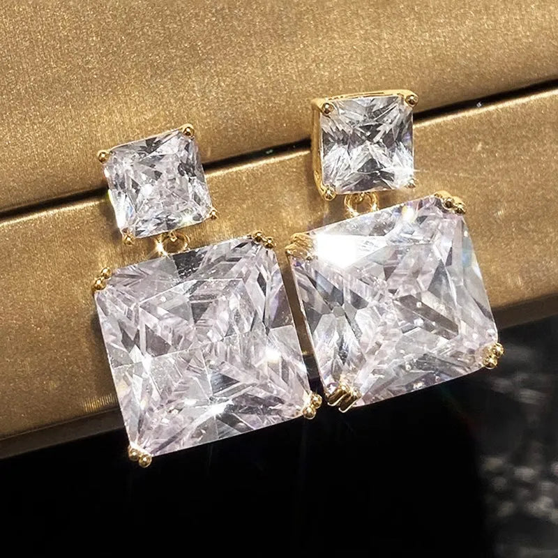 Copper geometric square earrings for women with quadrilateral design in white gold or gold colour
