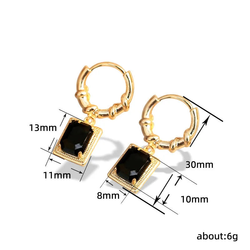 Geometric black zircon copper earrings with quadrilateral shape and French court retro styling