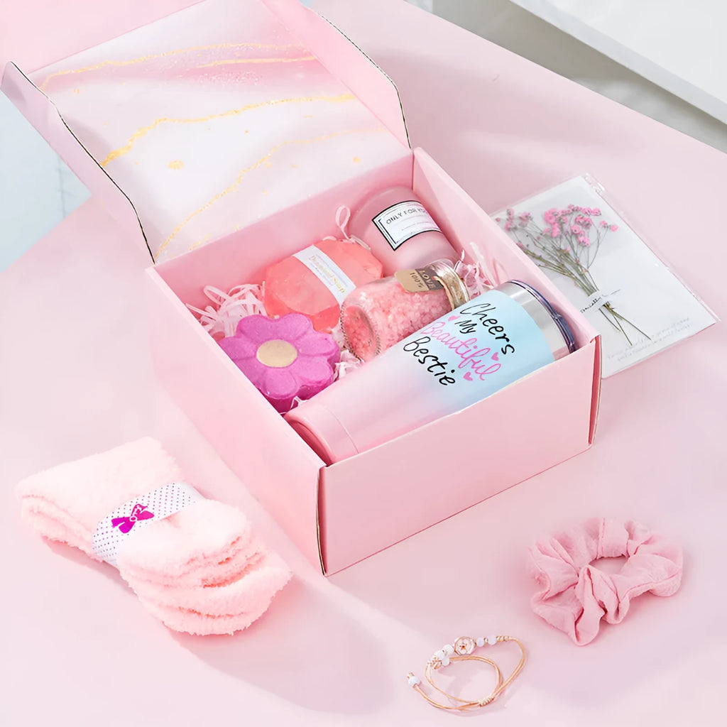 Soy wax aromatherapy candle bath set gift box in modern simplicity style with multiple colour suit options.