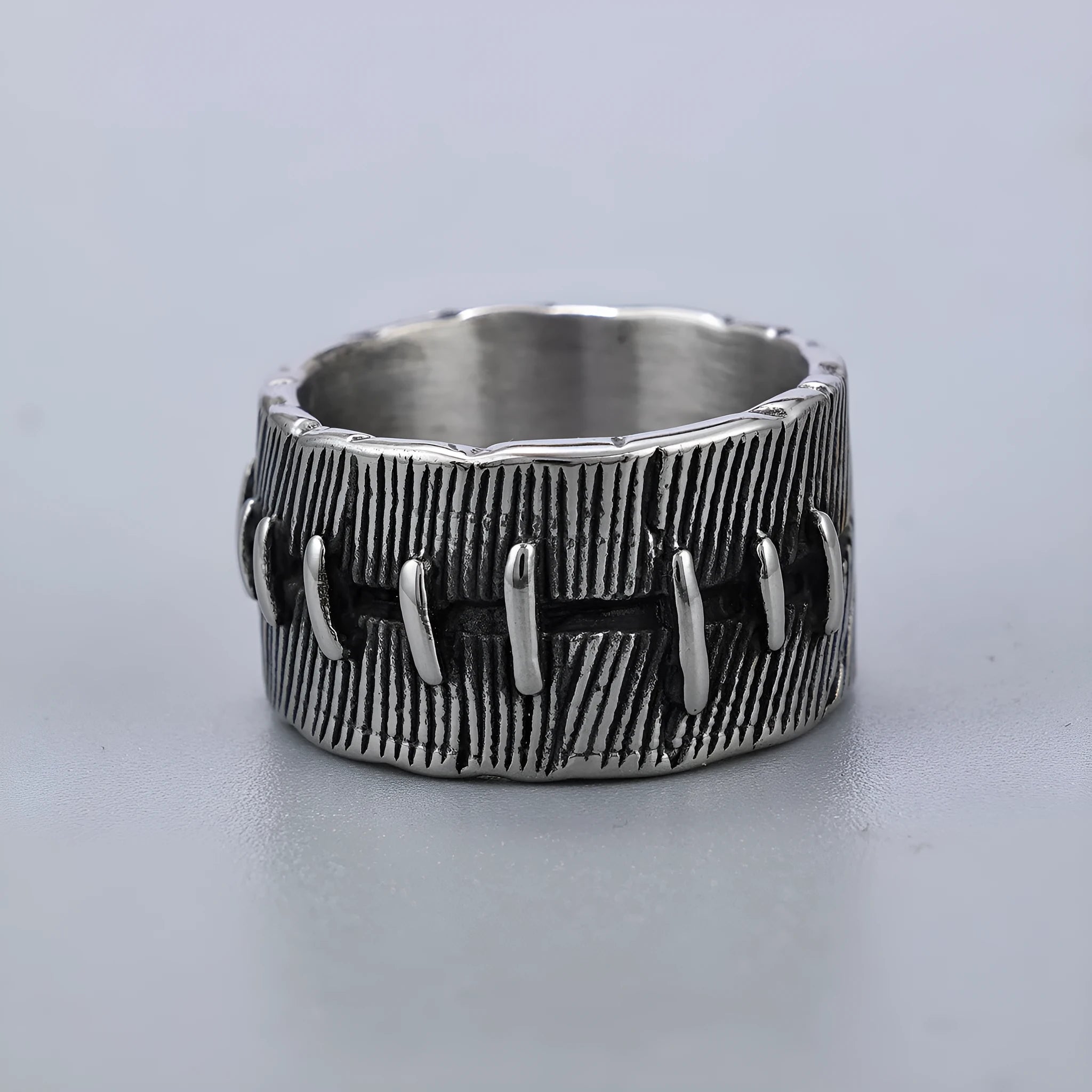 Dark punk titanium steel ring with geometric double ring design in retro colour
