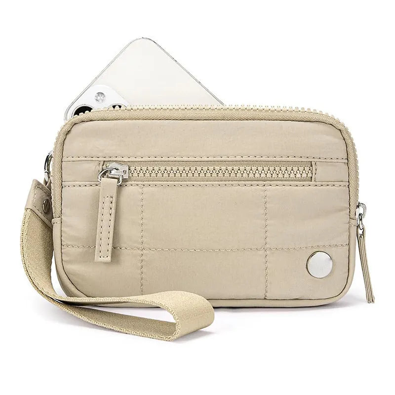 Waterproof quilted transparent deck handbag in nylon with solid colour lining