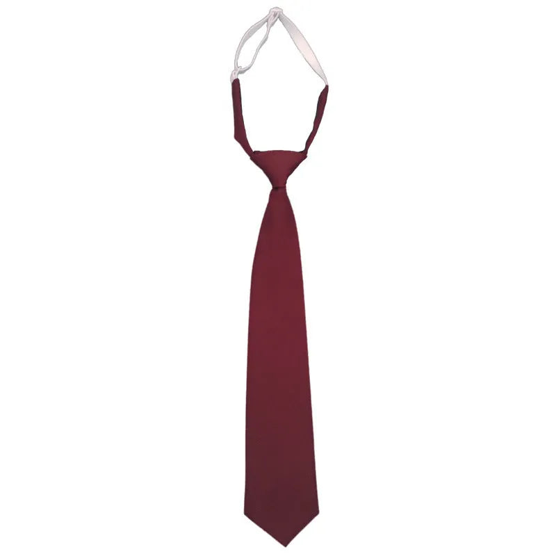 Solid colour cotton bow tie for men in arrow-type style on a white background.