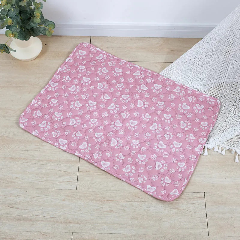 Reusable washable pet urine pad with animal pattern and waterproof backing